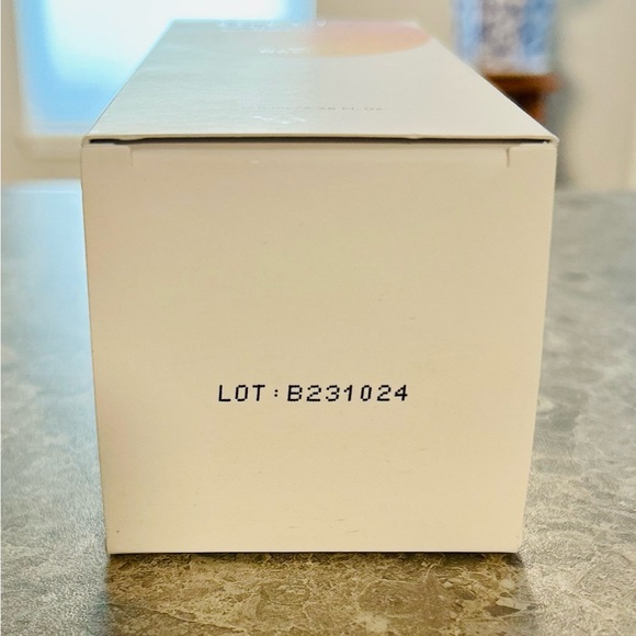 Maelys B-FLEX Lift & Firm Arm Cream Sealed NIB 3.38 FL OZ - Picture 2 of 5